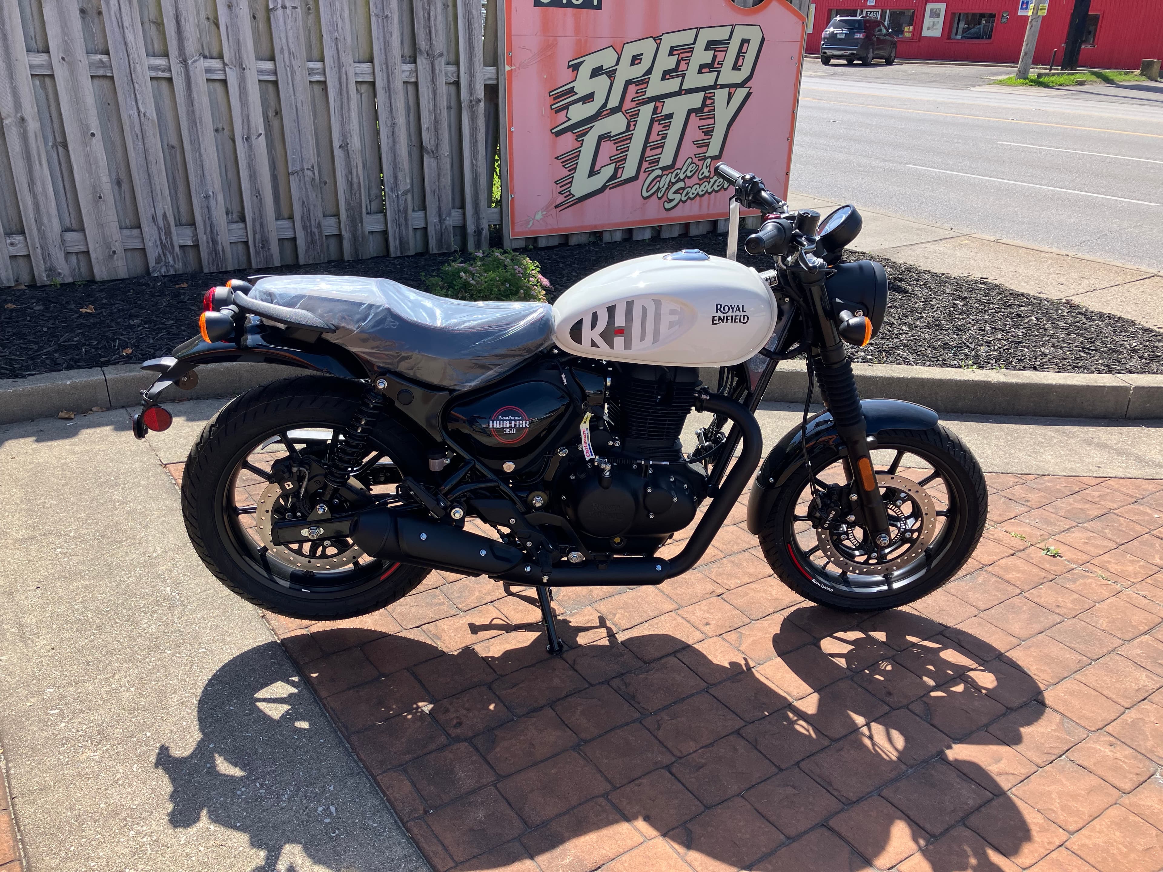 2024 Royal Enfield Hunter 350