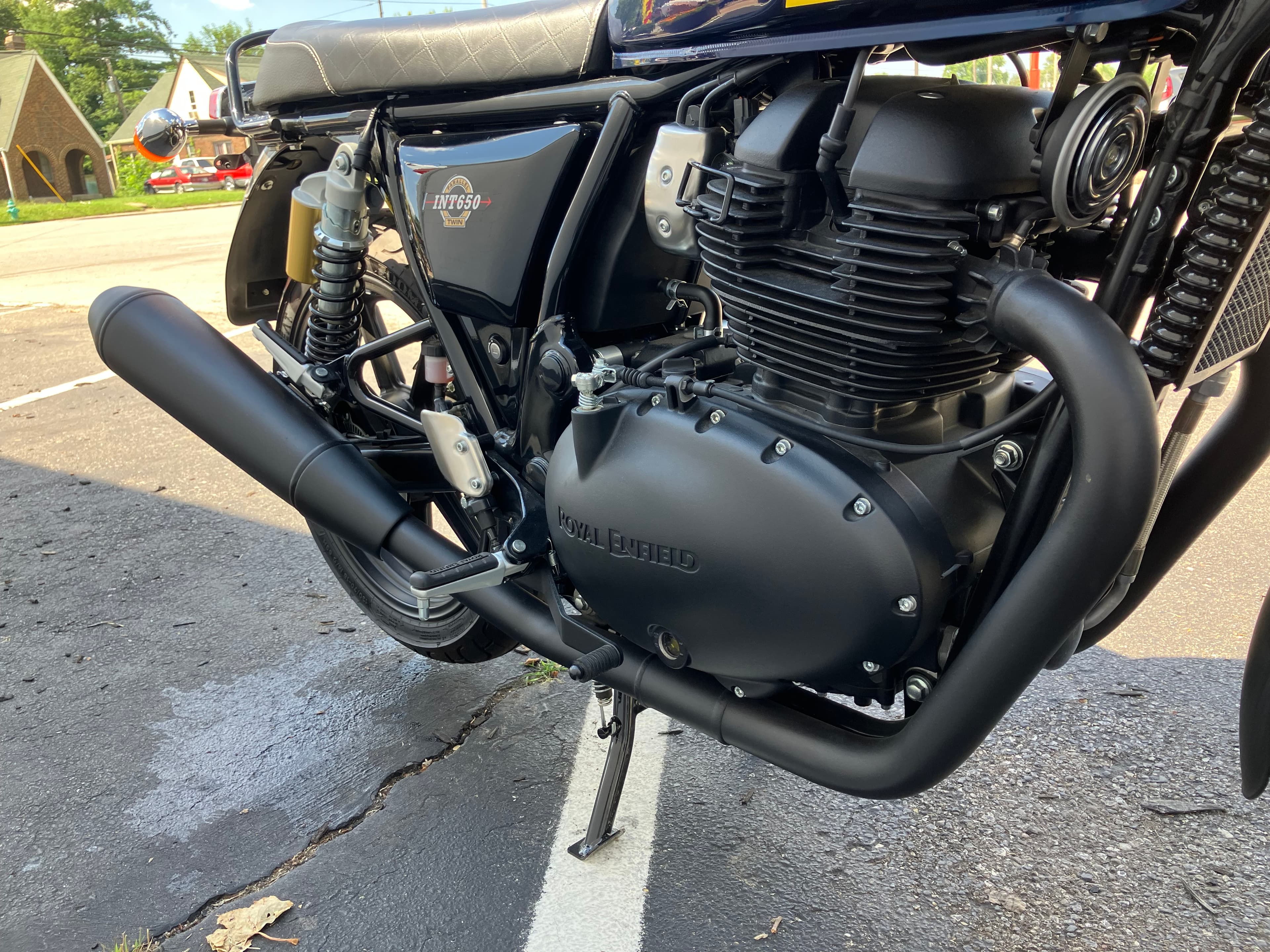 2024 Royal Enfield Interceptor 650 Barcelona Blue — instrument cluster