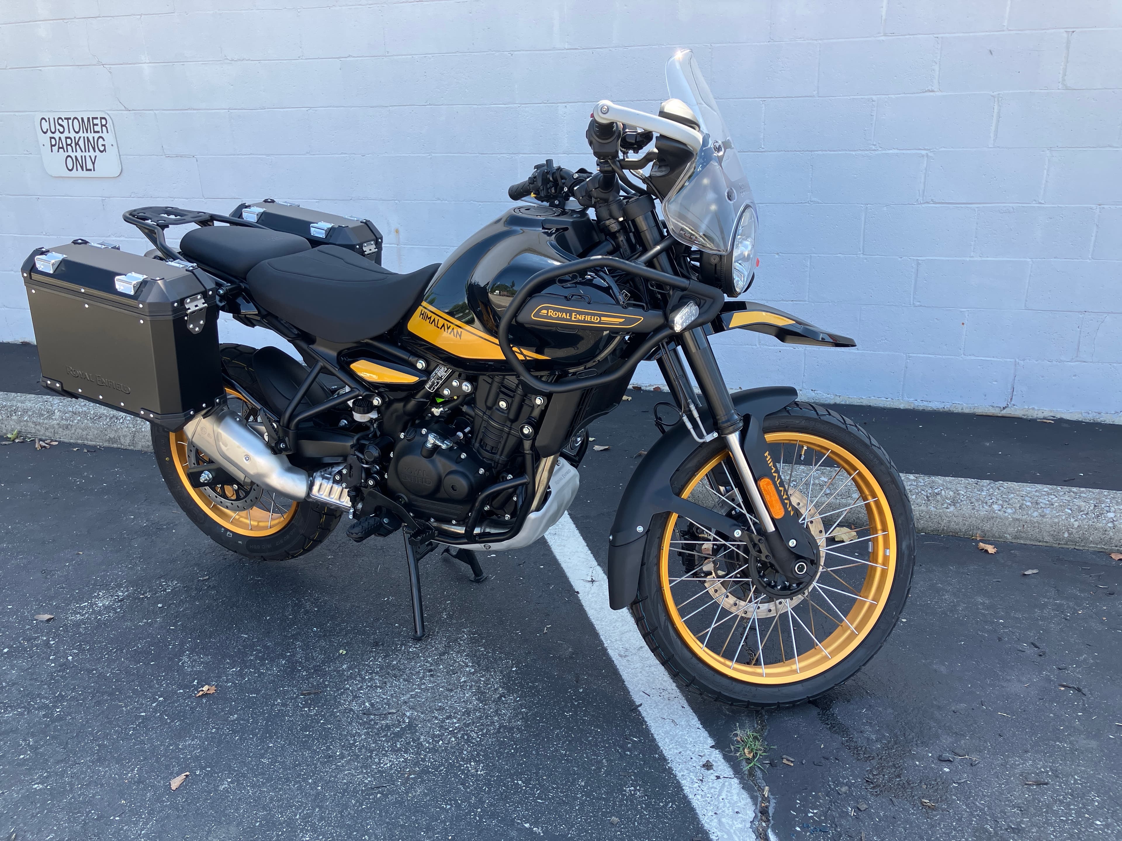2026 Royal Enfield Himalayan 450 Tubeless