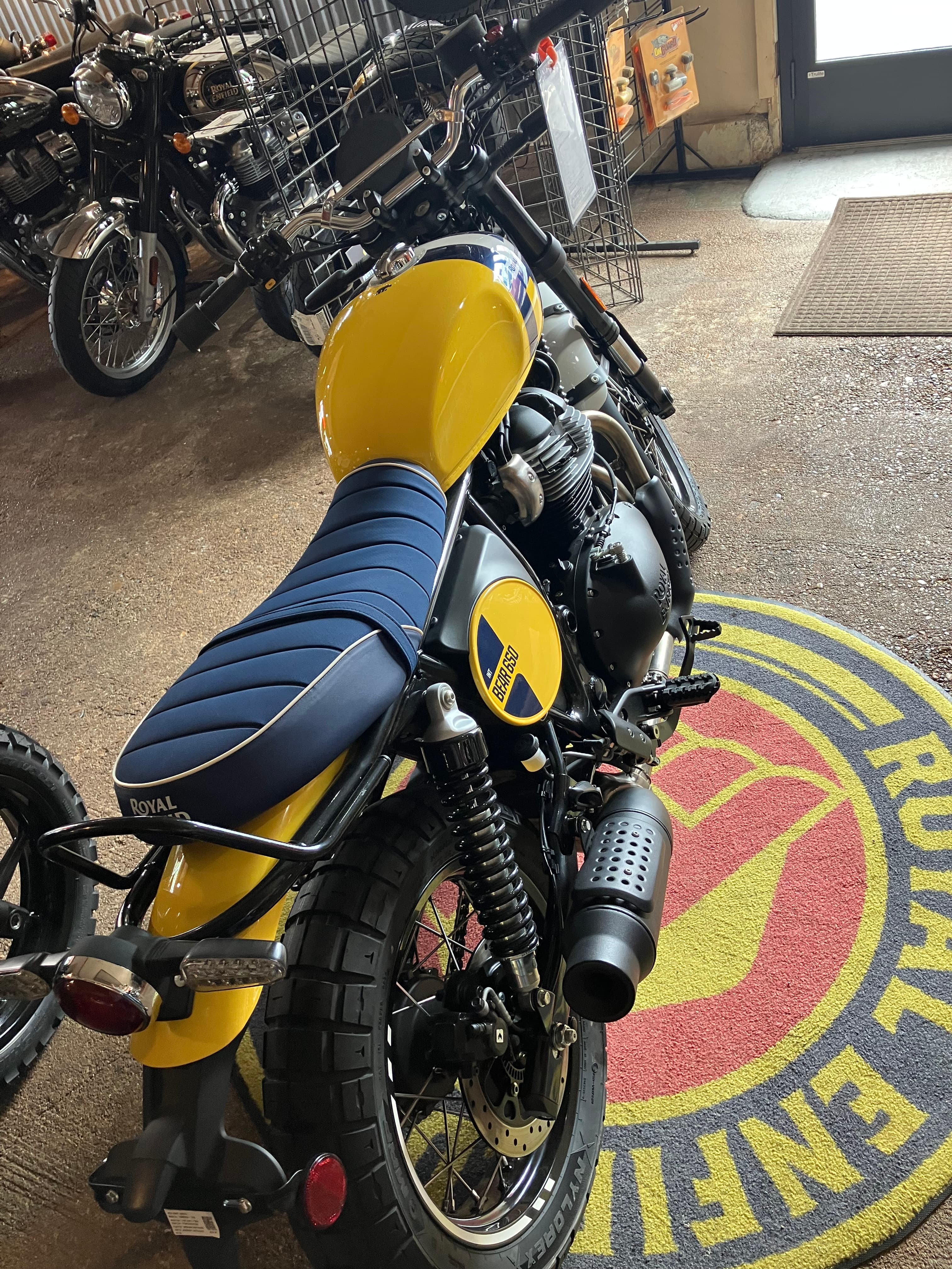 2025 ROYAL ENFIELD INT Bear 650