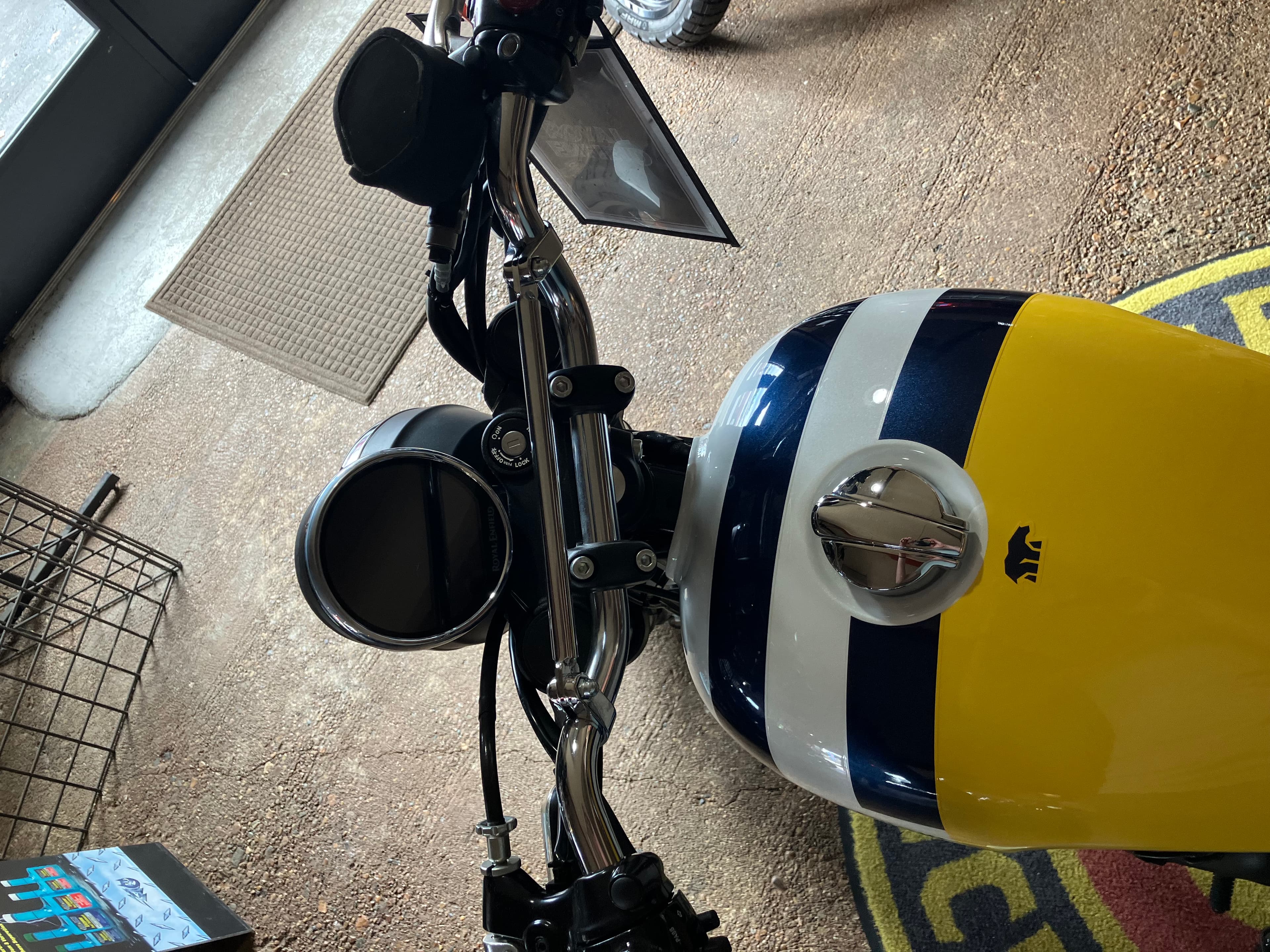 2025 ROYAL ENFIELD INT Bear 650