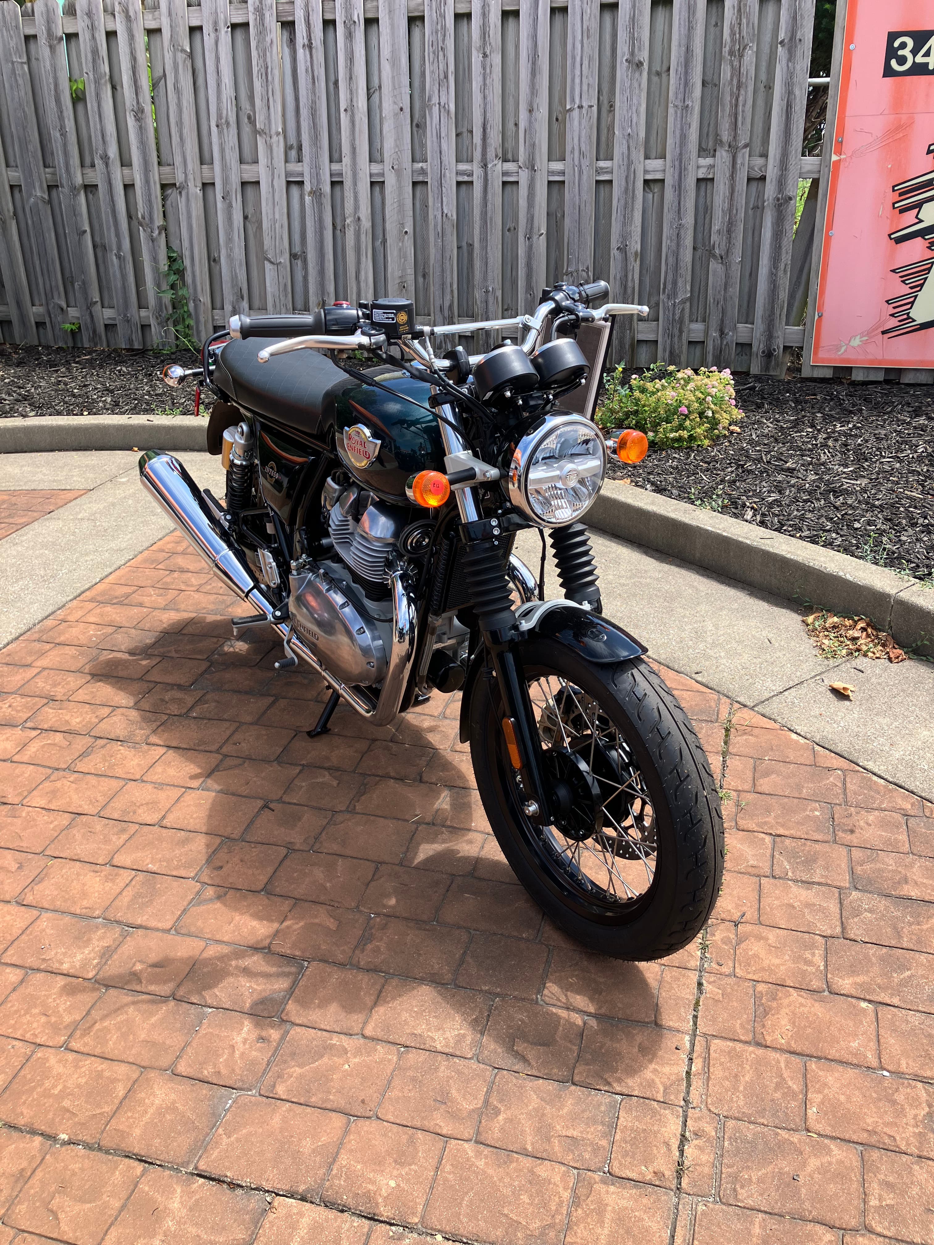 2024 Royal Enfield Interceptor 650