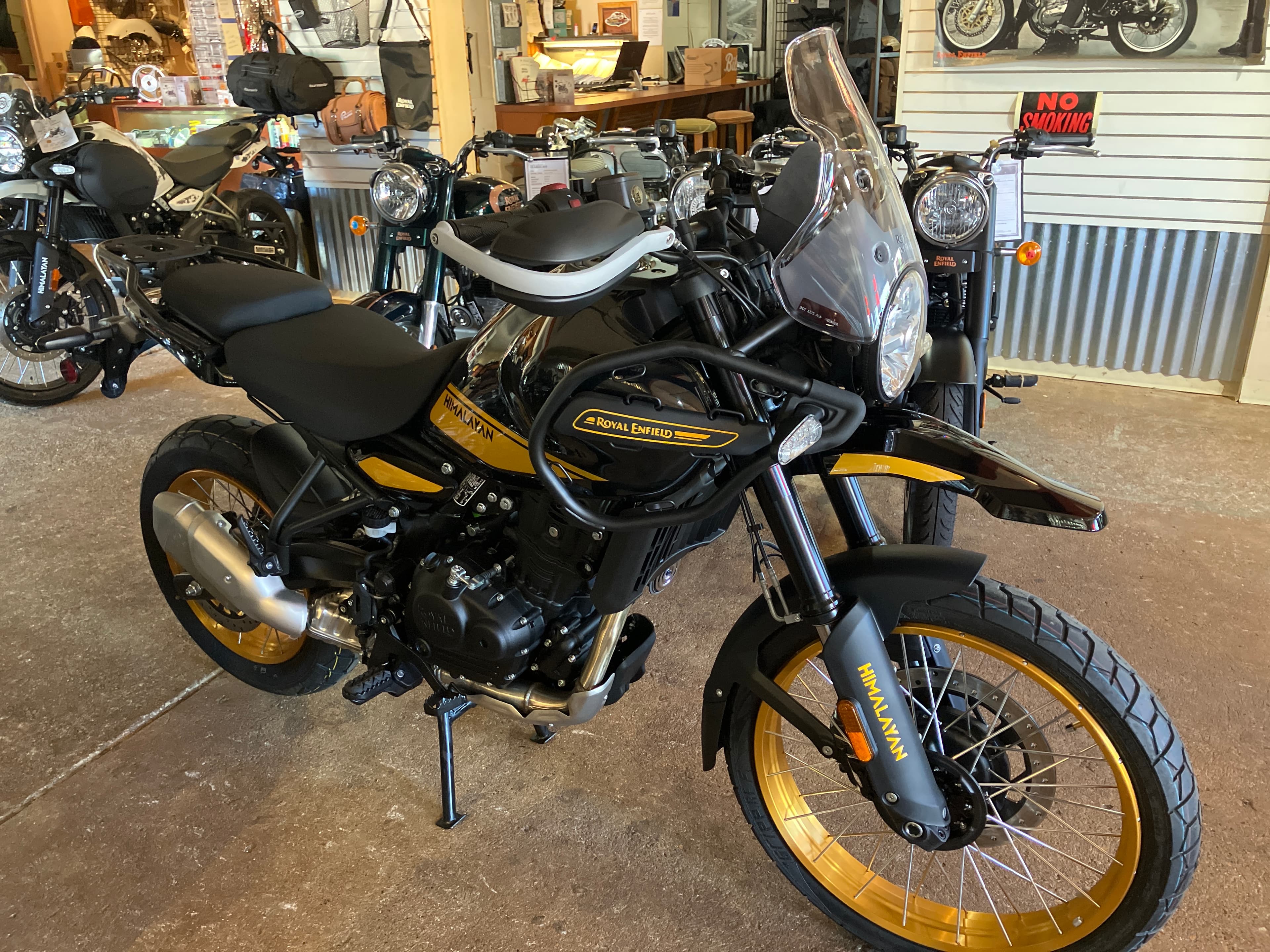 2026 Royal Enfield Himalayan 450 Tubeless