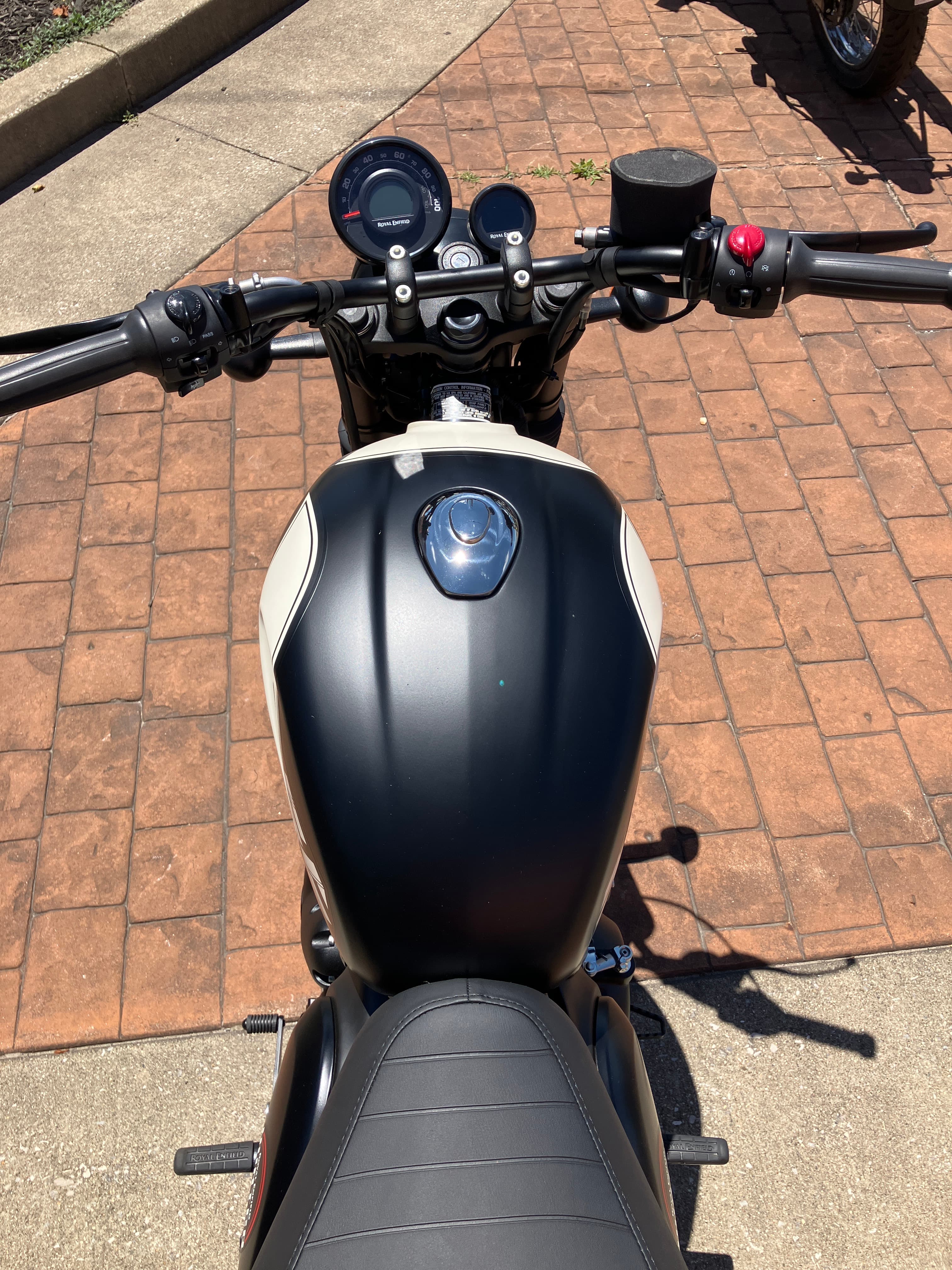 2026 Royal Enfield Hunter 350 Tokyo Black — rear view